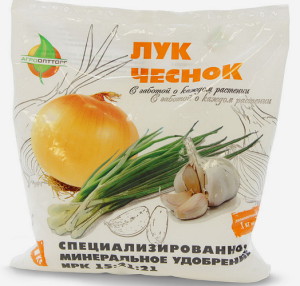 На фото - удобрение для чеснока, agroopttorg.com